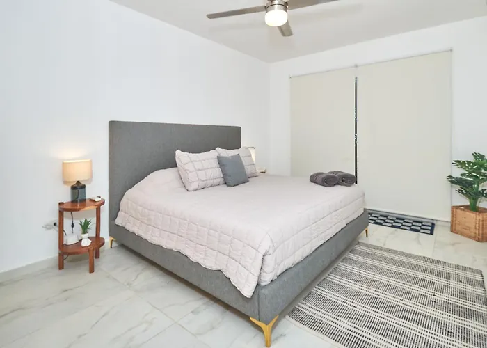 Holiday home Quiet 3br Townhouse In Gated Playacar *