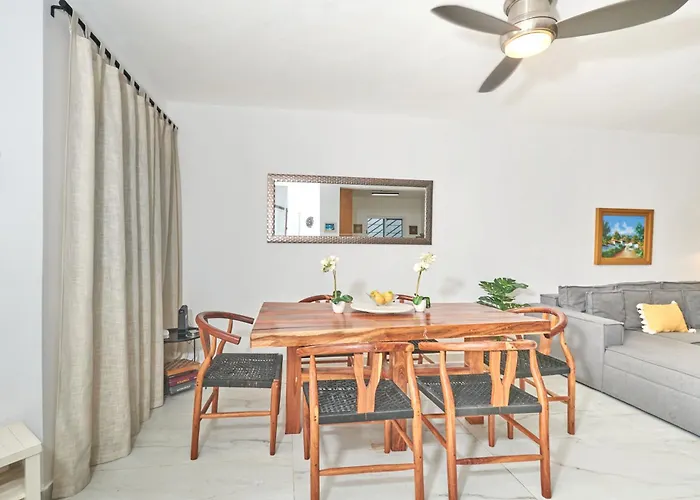 Quiet 3br Townhouse In Gated Playacar *